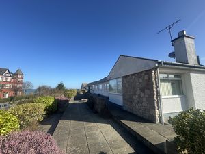 Photo 30- click for photo gallery